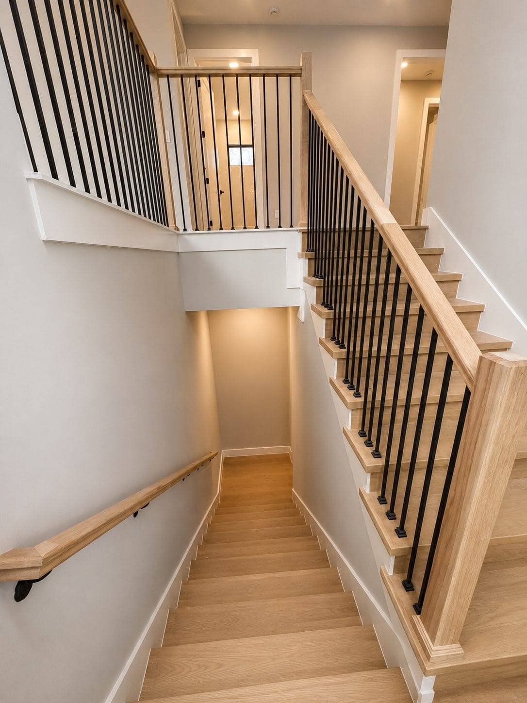 Winter Park Home – Interior Hall & Staircase